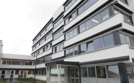 L BUREAUX de 149 m²