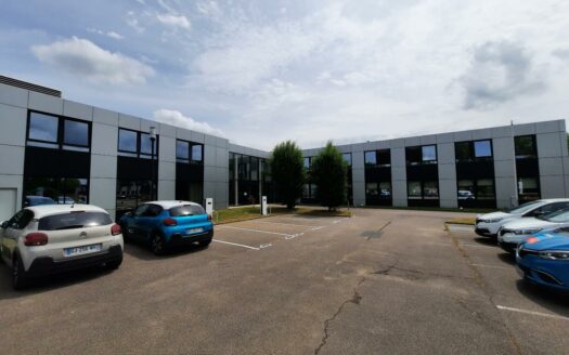 L BUREAUX de 210 m²