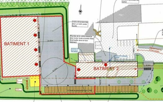 L LOCAL D'ACTIVITES de 1440 m²