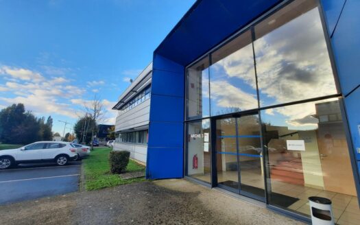 L BUREAUX de 320 m²