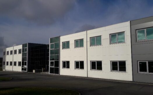 L BUREAUX de 315 m²