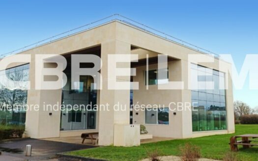 V BUREAUX de 984 m²