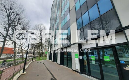 L BUREAUX de 240 m²