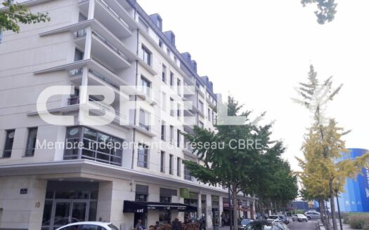 L BUREAUX de 475 m²