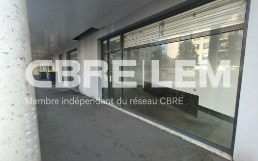 L LOCAL COMMERCIAL de 58 m²